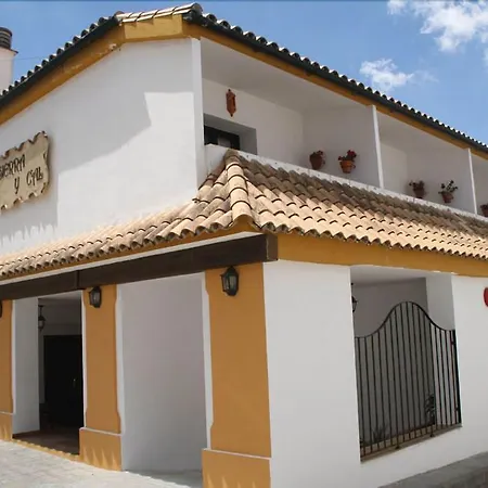 Hotel Tugasa Sierra Y Cal 2*