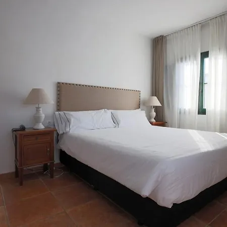 Hotel Tugasa Sierra Y Cal