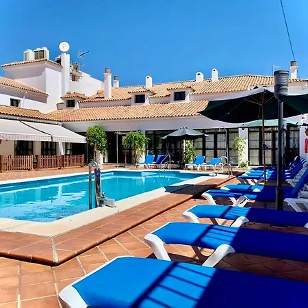 Tugasa Sierra Y Cal Hotel 2*