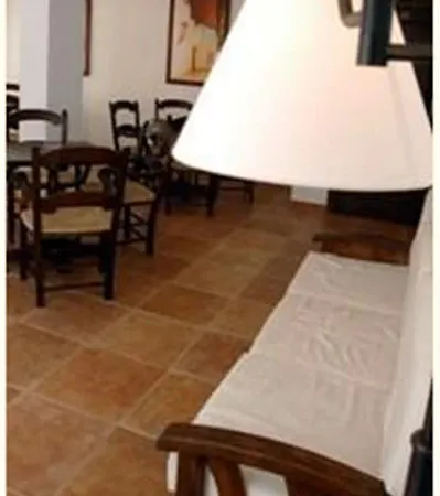 Hotel Tugasa Sierra Y Cal