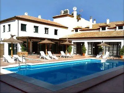 Tugasa Sierra Y Cal Hotel 2*